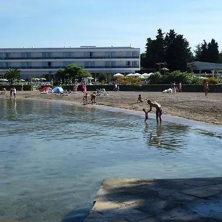 Lägenhet Comfortable Close To The *