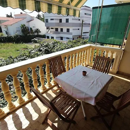 Apartamento Comfortable Close To The *